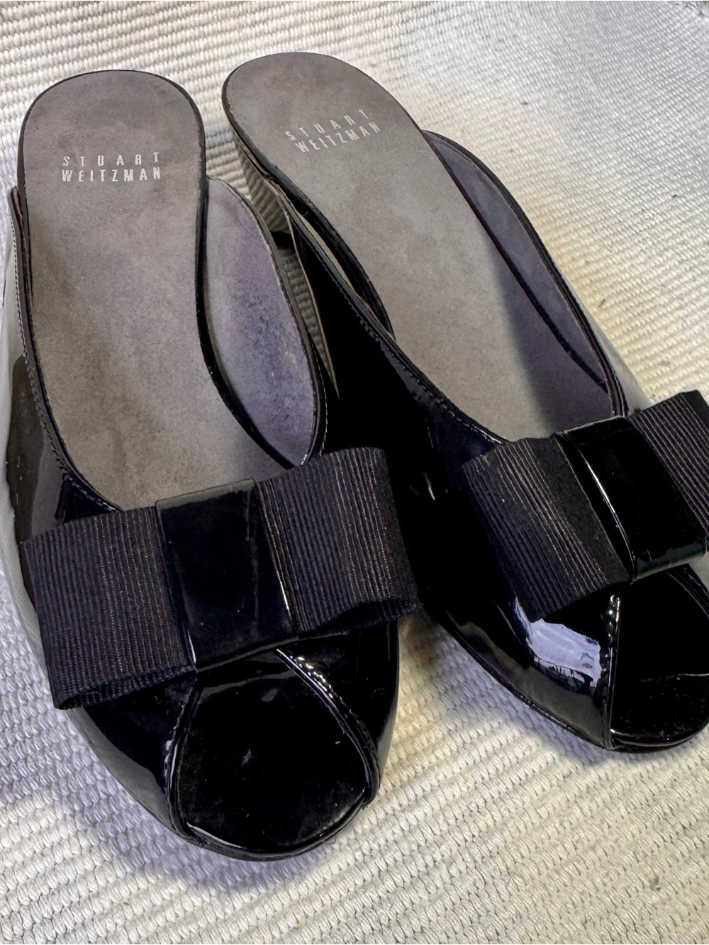 Stuart Weitzman Black Patent Bow-Trim Slide Mules